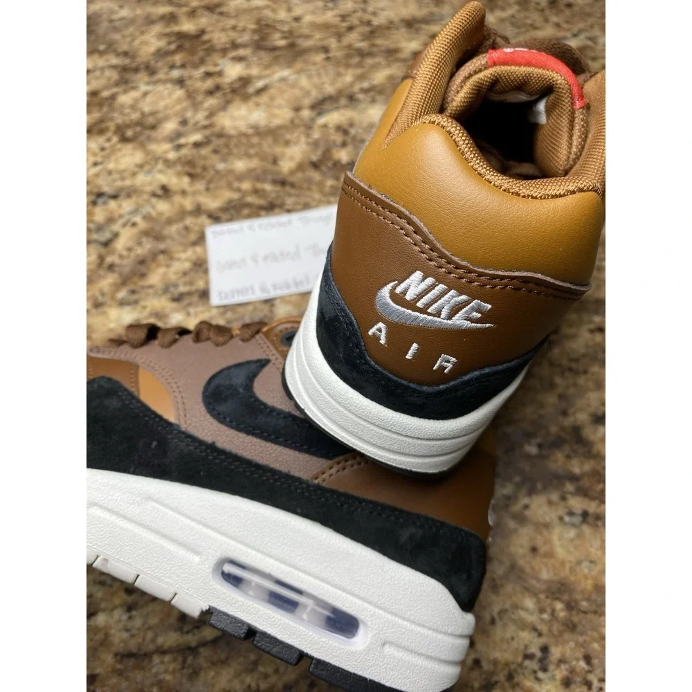 *NEW Women Size 5‎ Nike Air Max 1 87' 